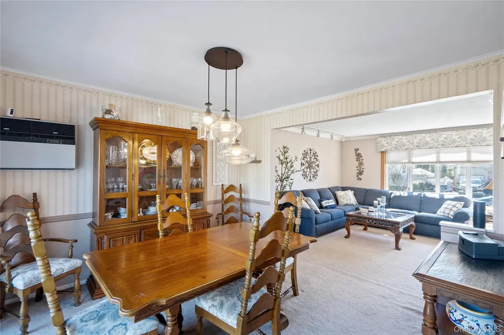 59 Cedar Street Massapequa NY 11758