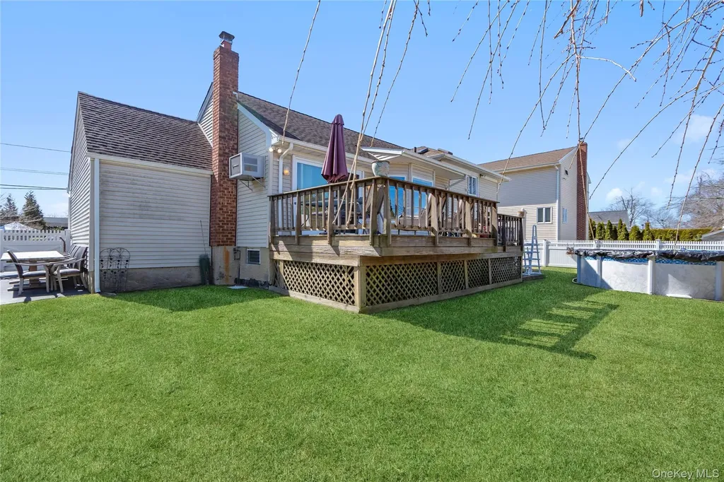59 Cedar Street Massapequa NY 11758