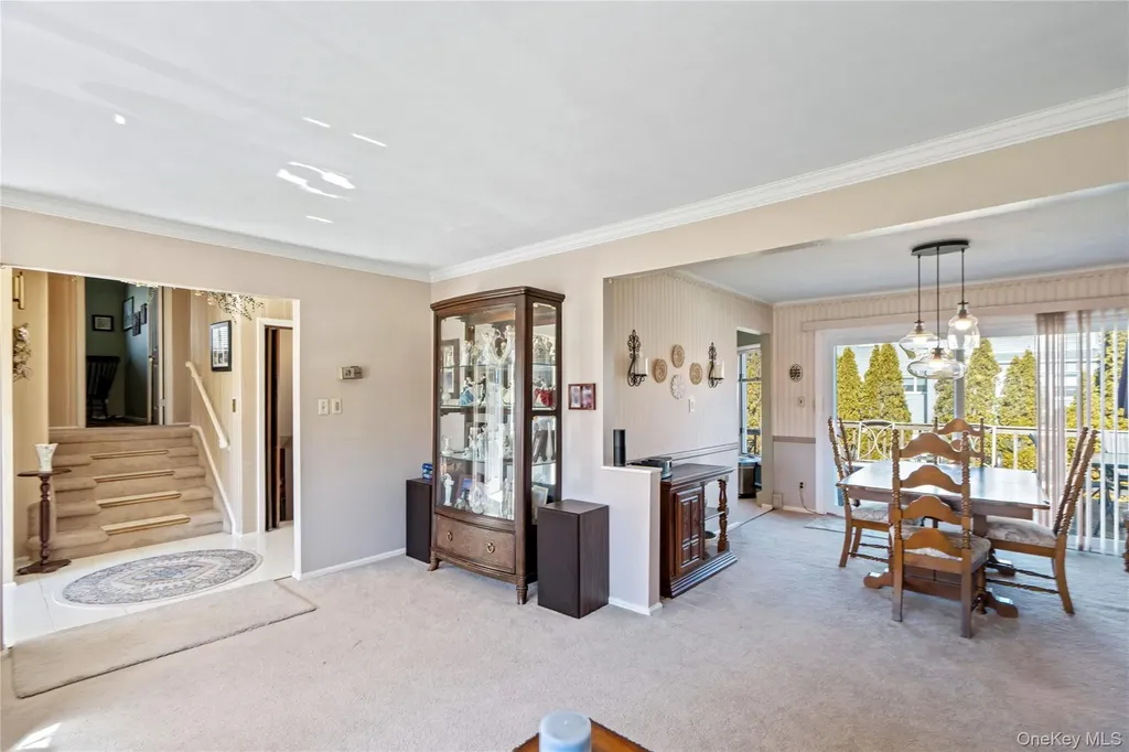 59 Cedar Street Massapequa NY 11758