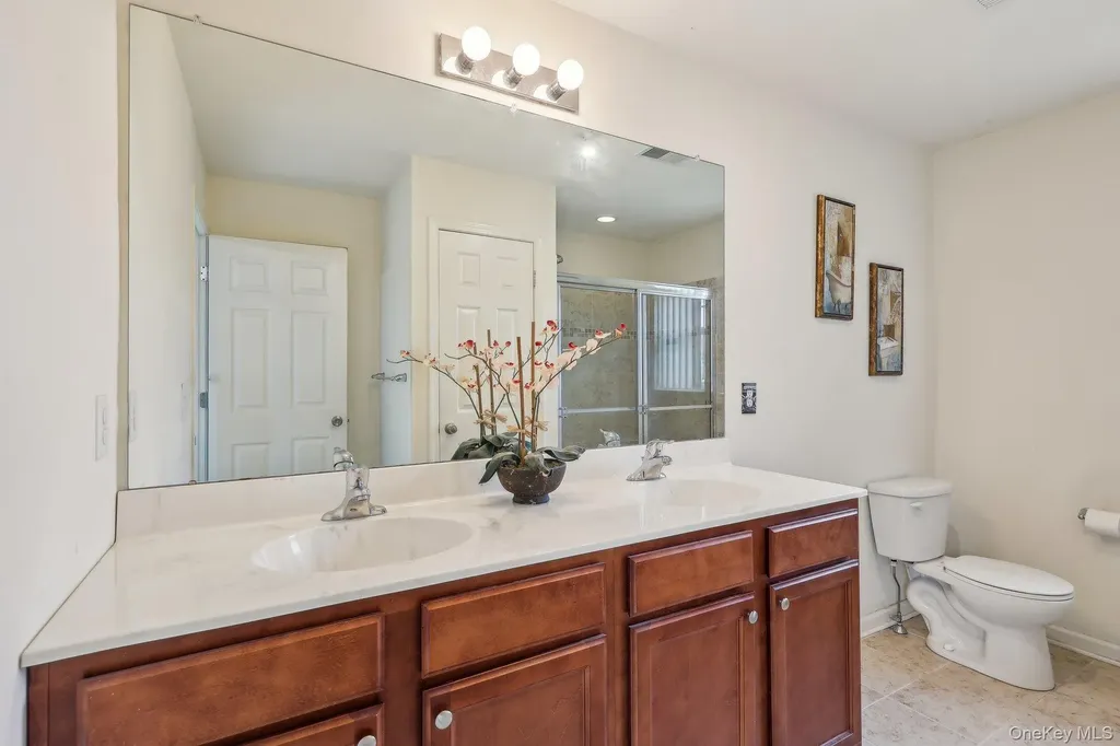 3105 Betsy Ross Ridge New Windsor NY 12553