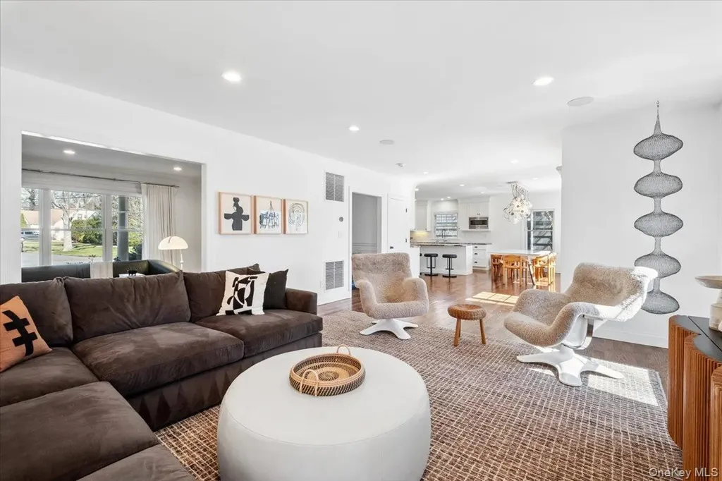 73 Atherstone Road Scarsdale NY 10583
