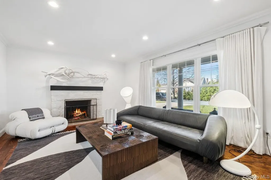 73 Atherstone Road Scarsdale NY 10583