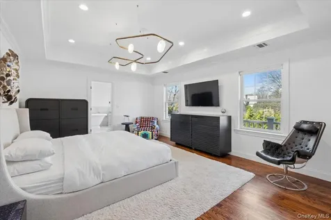 73 Atherstone Road Scarsdale NY 10583