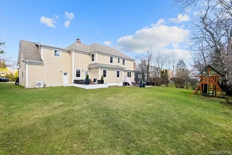 73 Atherstone Road Scarsdale NY 10583