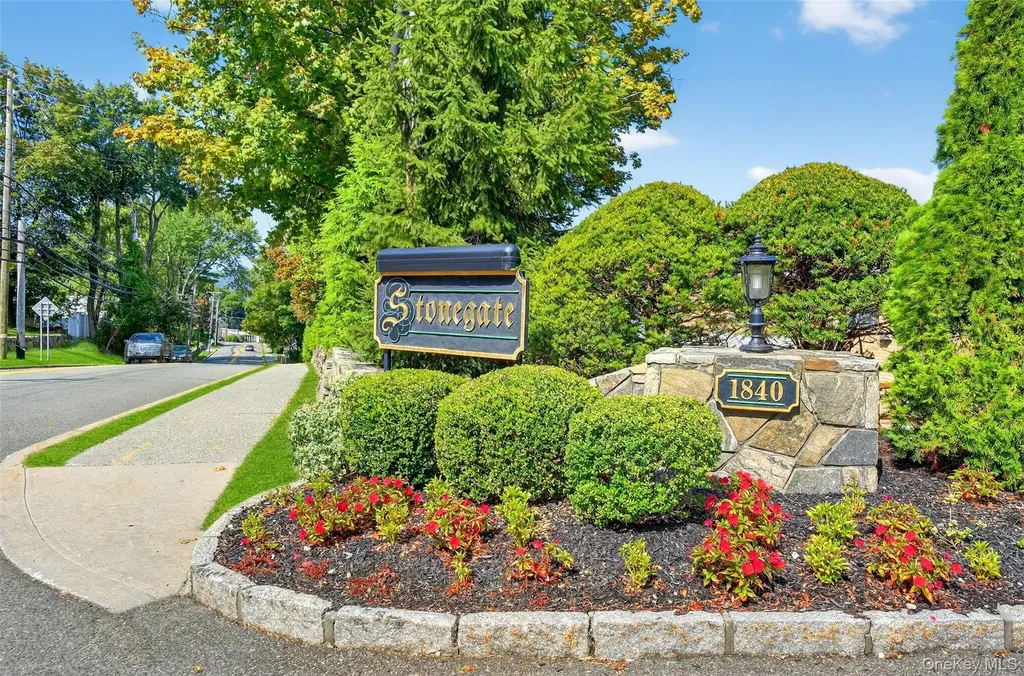 1840 Crompond Road Peekskill NY 10566