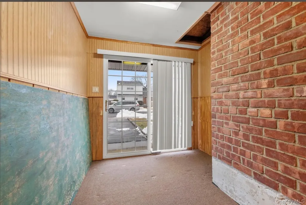 181 Sycamore Avenue Bethpage NY 11714