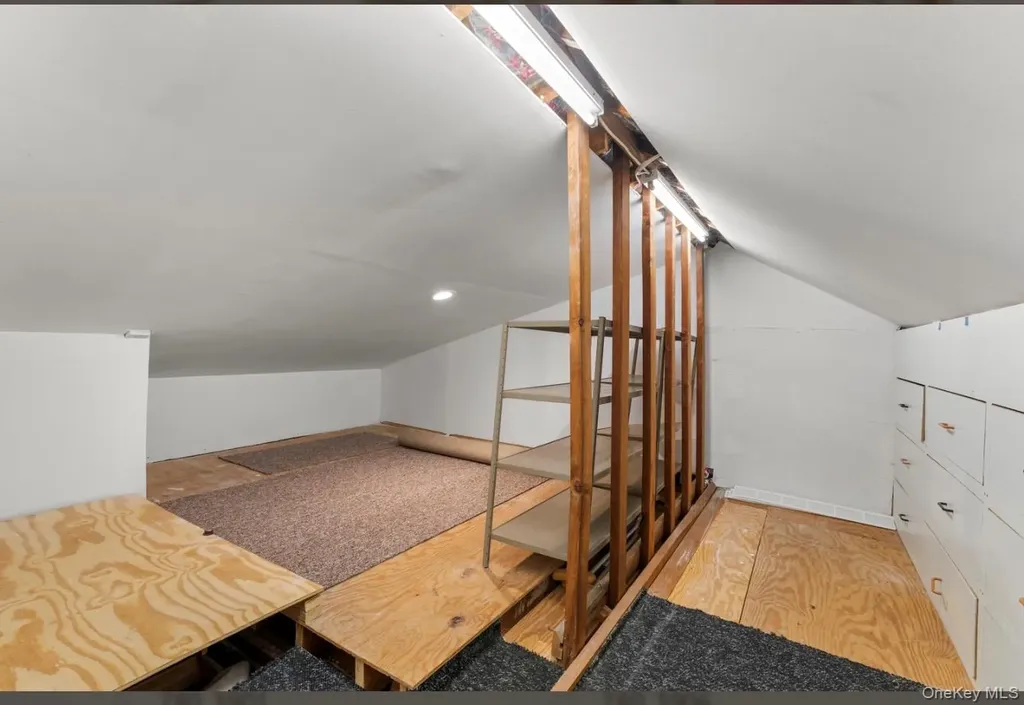 181 Sycamore Avenue Bethpage NY 11714