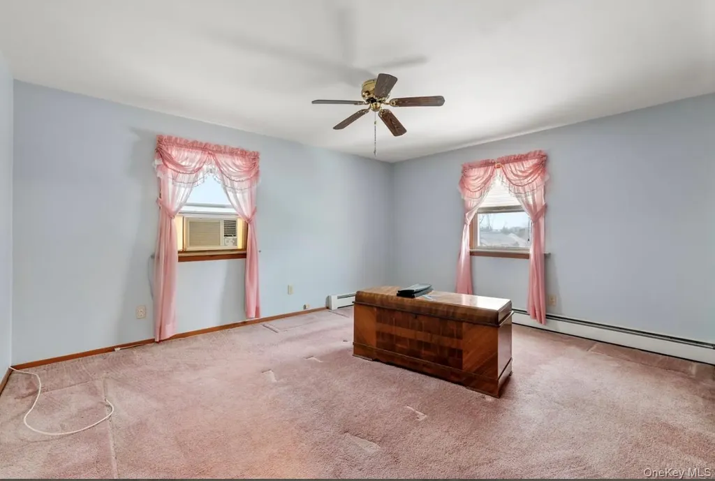 181 Sycamore Avenue Bethpage NY 11714