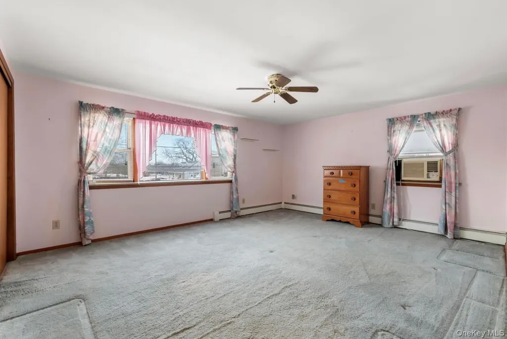 181 Sycamore Avenue Bethpage NY 11714