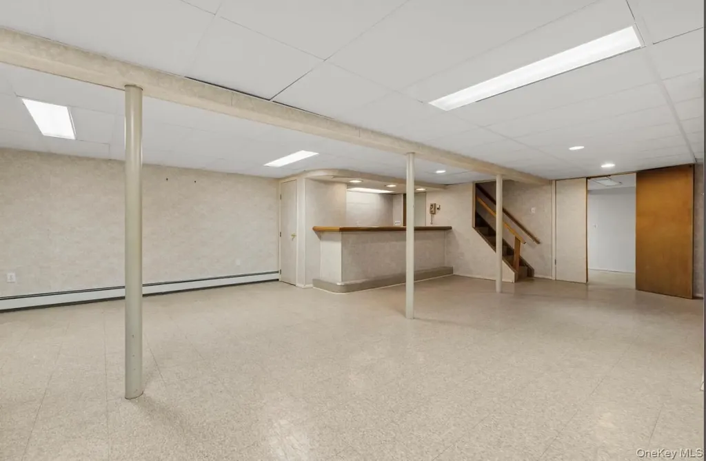 181 Sycamore Avenue Bethpage NY 11714