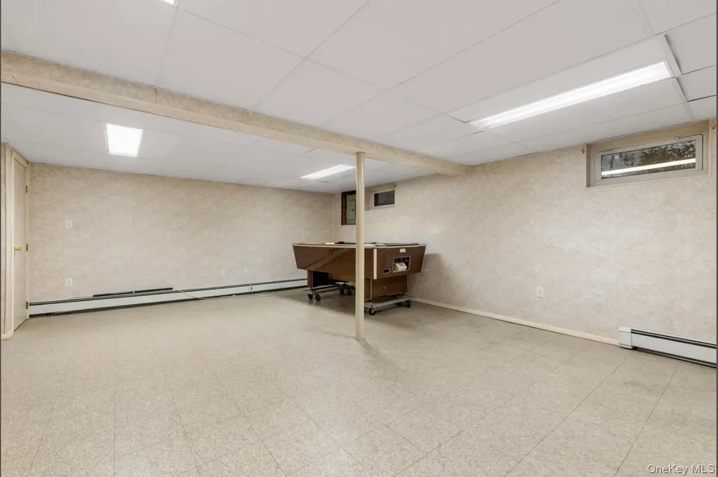181 Sycamore Avenue Bethpage NY 11714