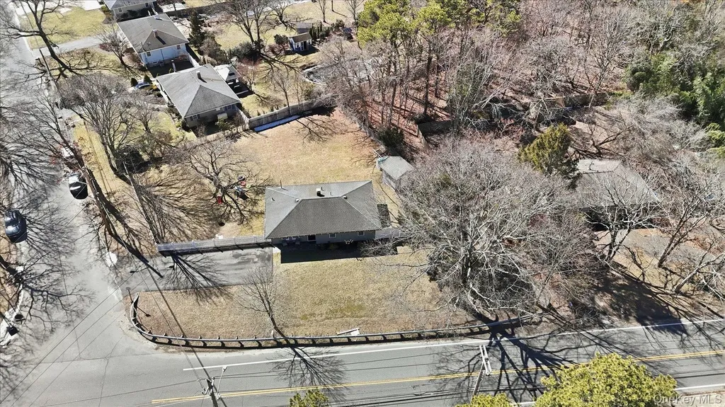 130 Beaver Dam Road Brookhaven NY 11719