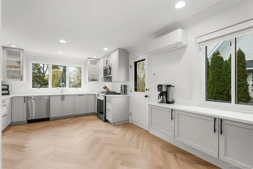 200 Larchmont Avenue Larchmont NY 10538