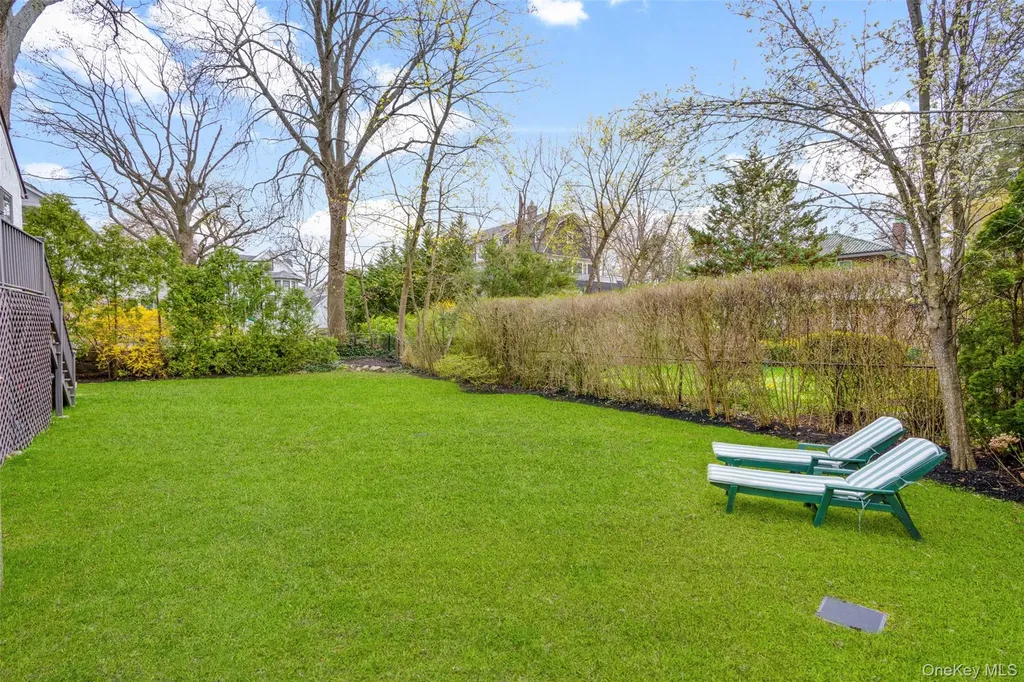 200 Larchmont Avenue Larchmont NY 10538