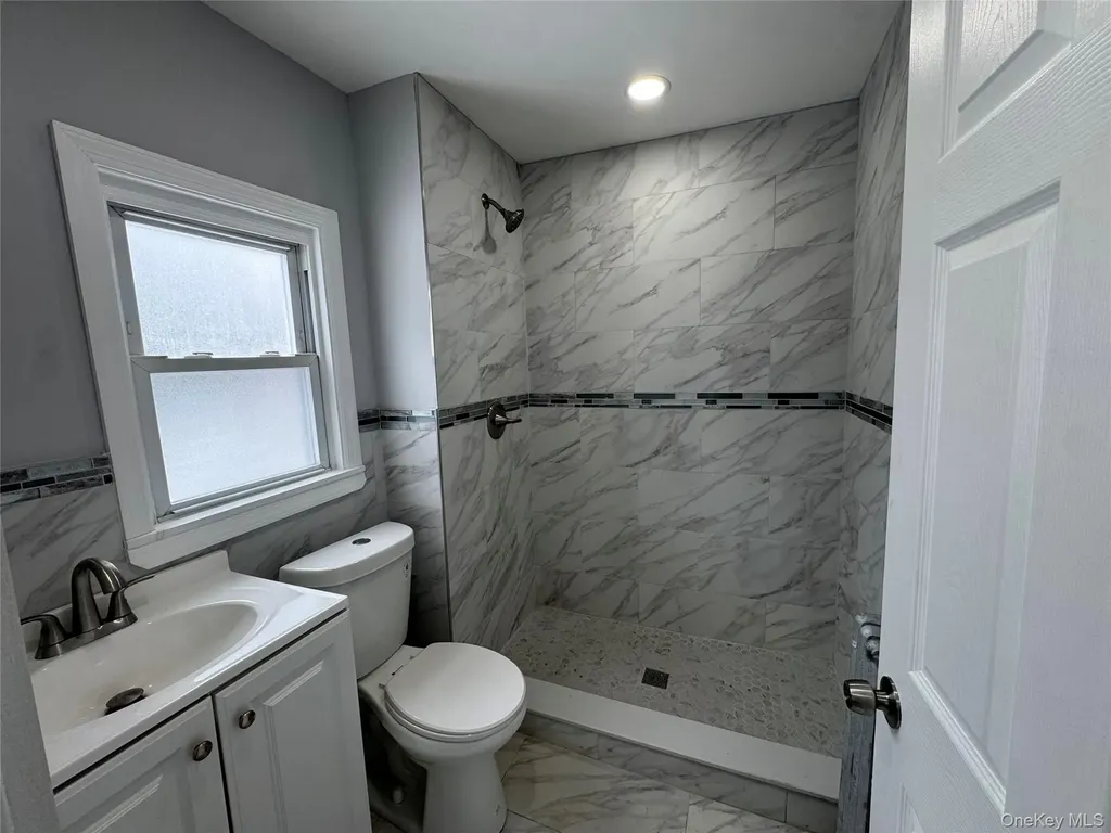 110 Woodside Avenue Freeport NY 11520