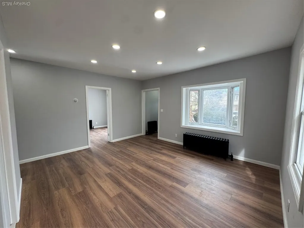 110 Woodside Avenue Freeport NY 11520
