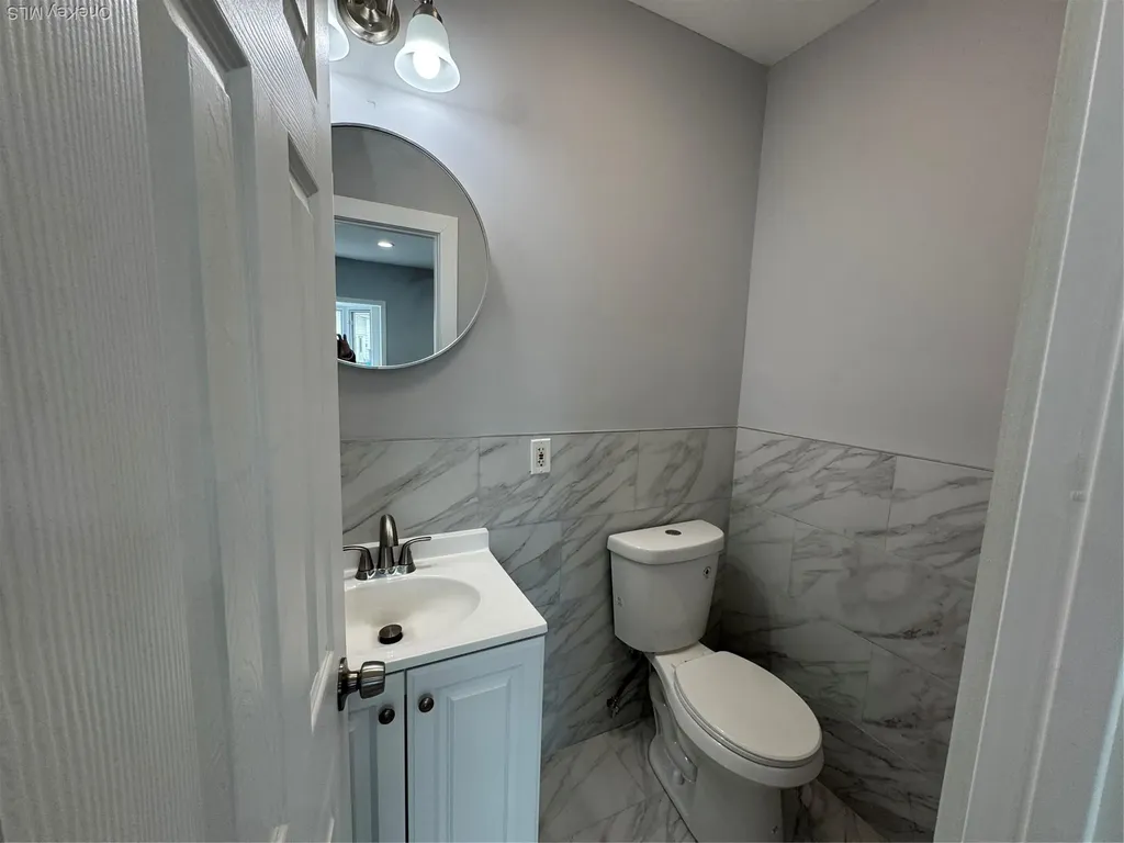 110 Woodside Avenue Freeport NY 11520