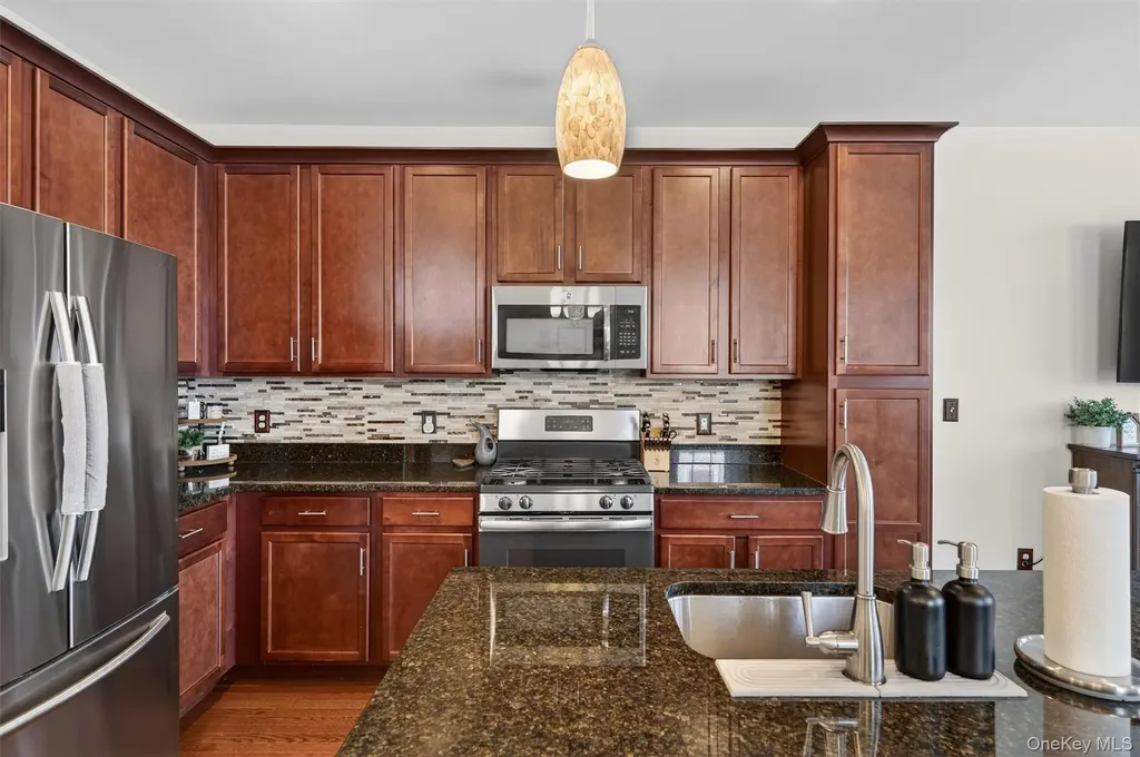 131 Meadow View Drive Middletown NY 10940