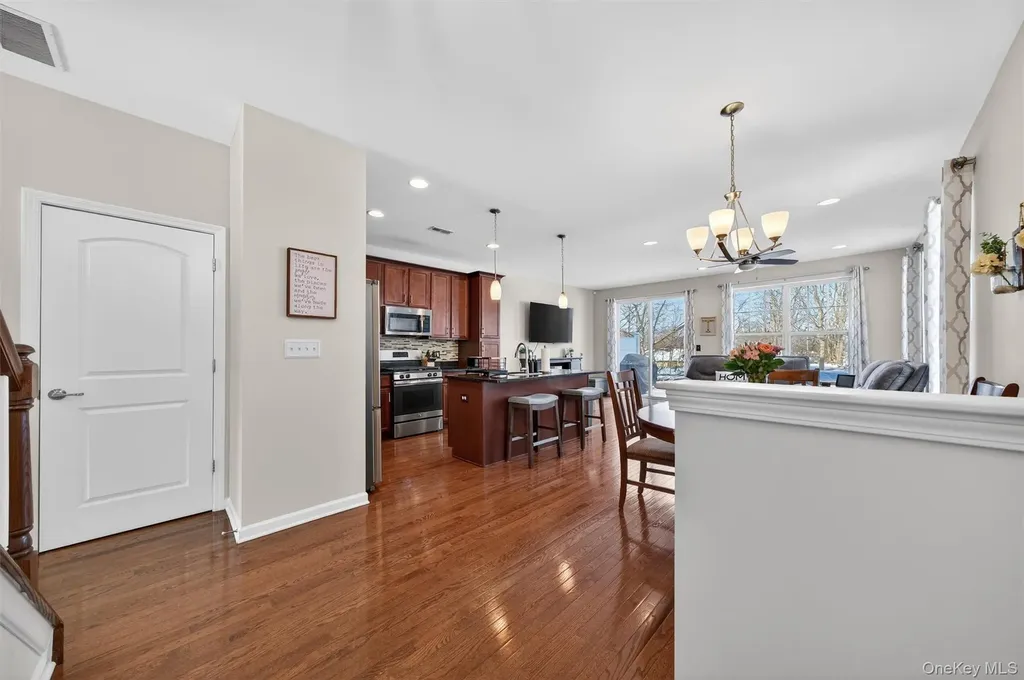 131 Meadow View Drive Middletown NY 10940