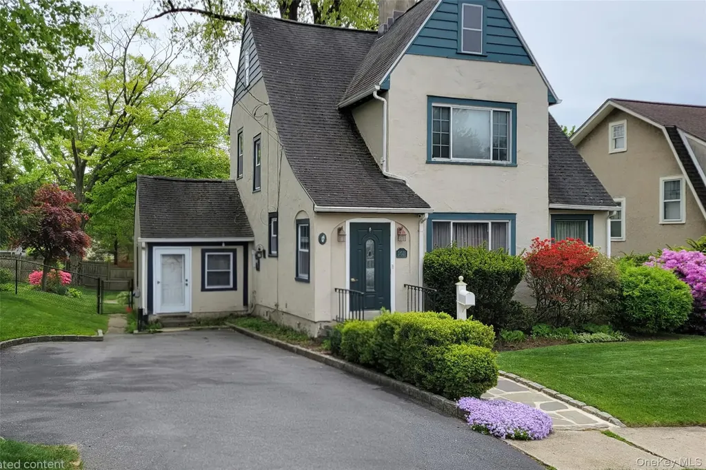 1611 Hyatt Avenue Peekskill NY 10566