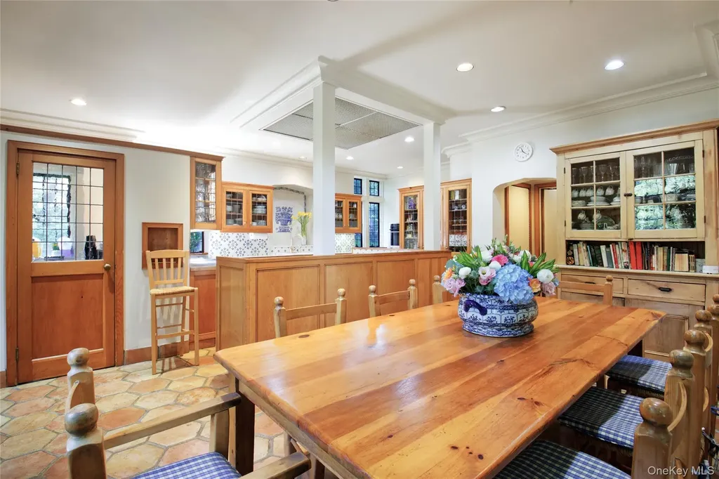 107 Bayview Road Manhasset NY 11030