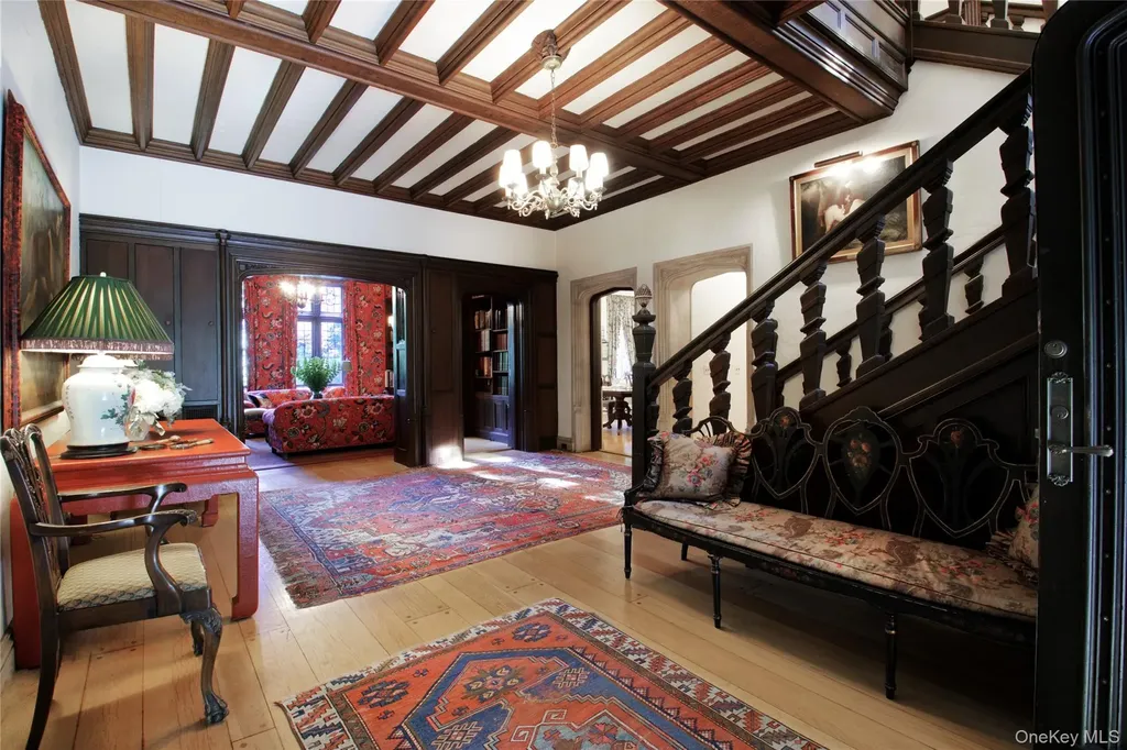 107 Bayview Road Manhasset NY 11030
