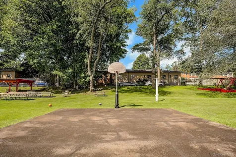 4 Channing Place Eastchester NY 10709