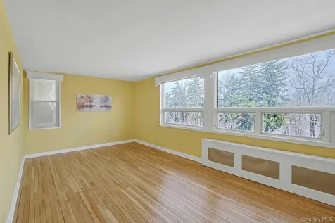 4 Channing Place Eastchester NY 10709
