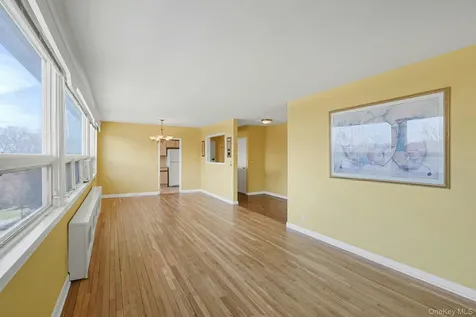 4 Channing Place Eastchester NY 10709
