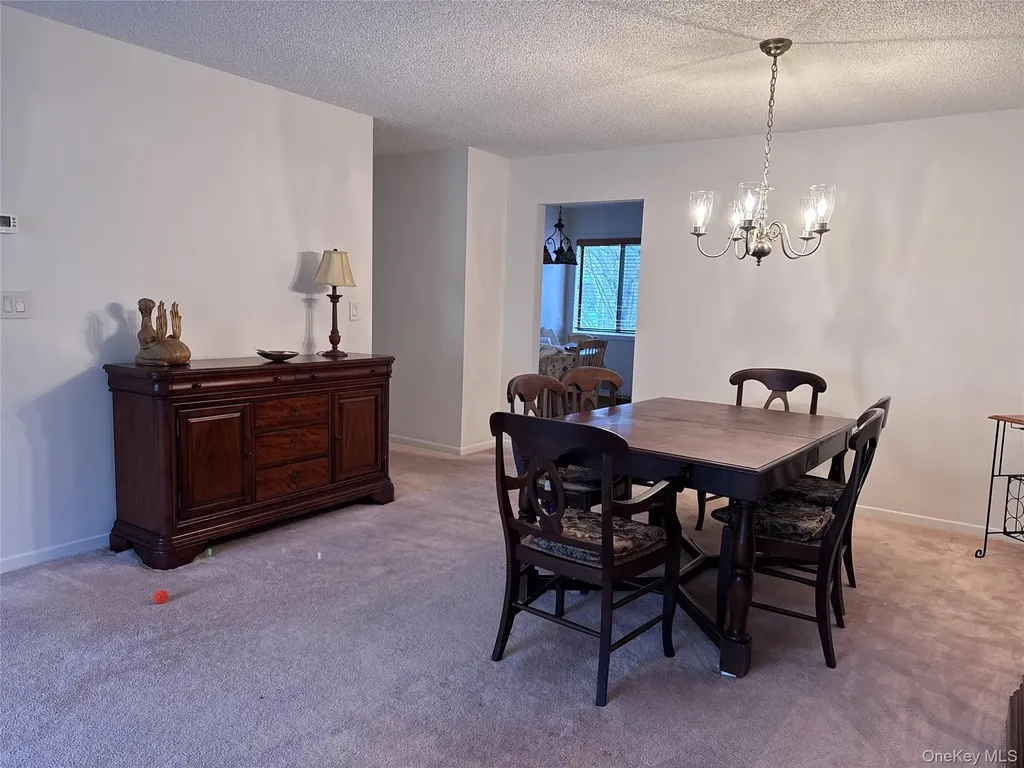 10 Evan Court Nanuet NY 10954