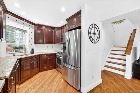 41 Pembrooke Court Putnam Valley NY 10579