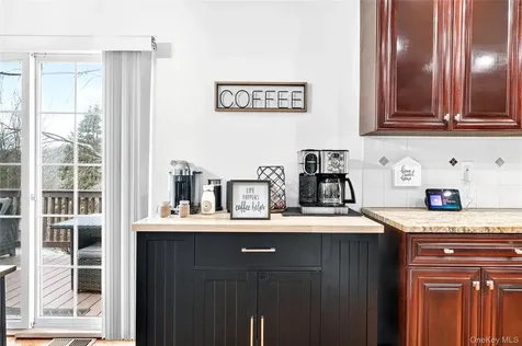 41 Pembrooke Court Putnam Valley NY 10579
