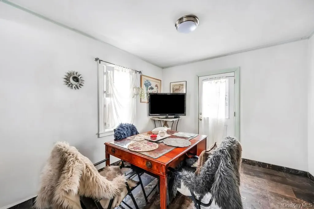 13 Crystal Street Elmont NY 11003