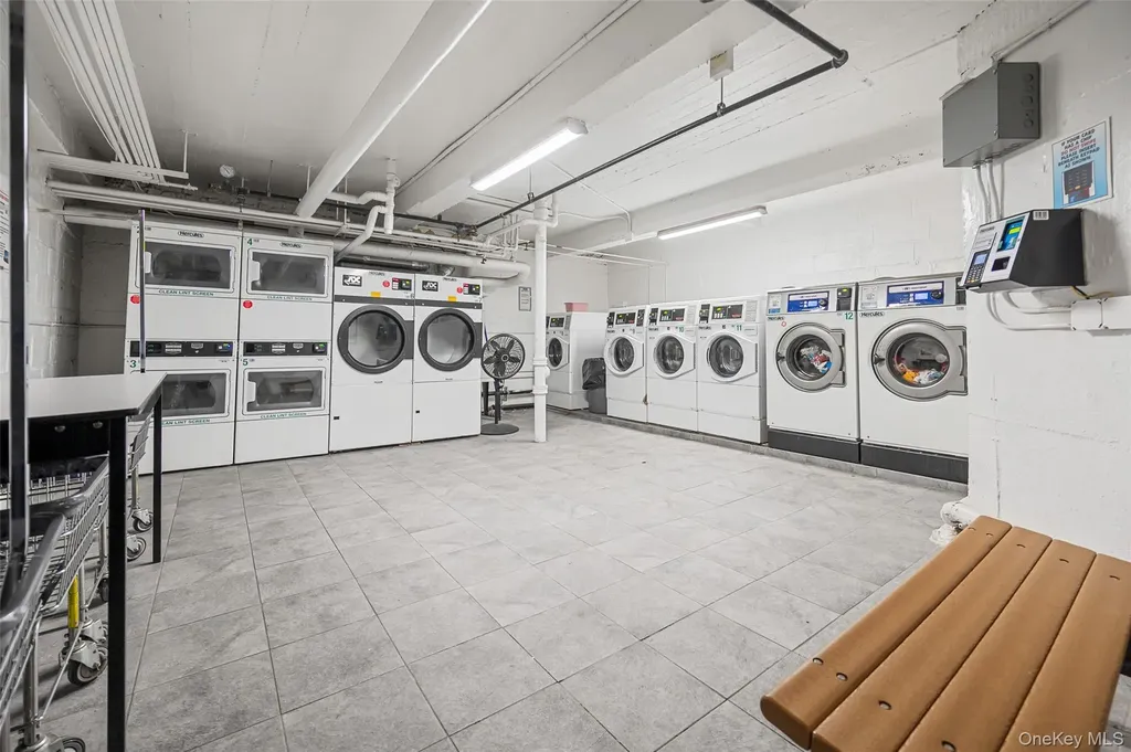 385 Argyle Road Brooklyn NY 11218