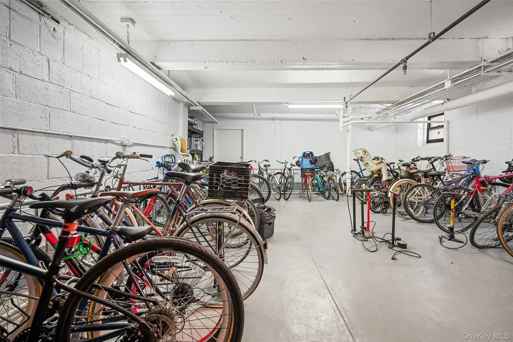 385 Argyle Road Brooklyn NY 11218