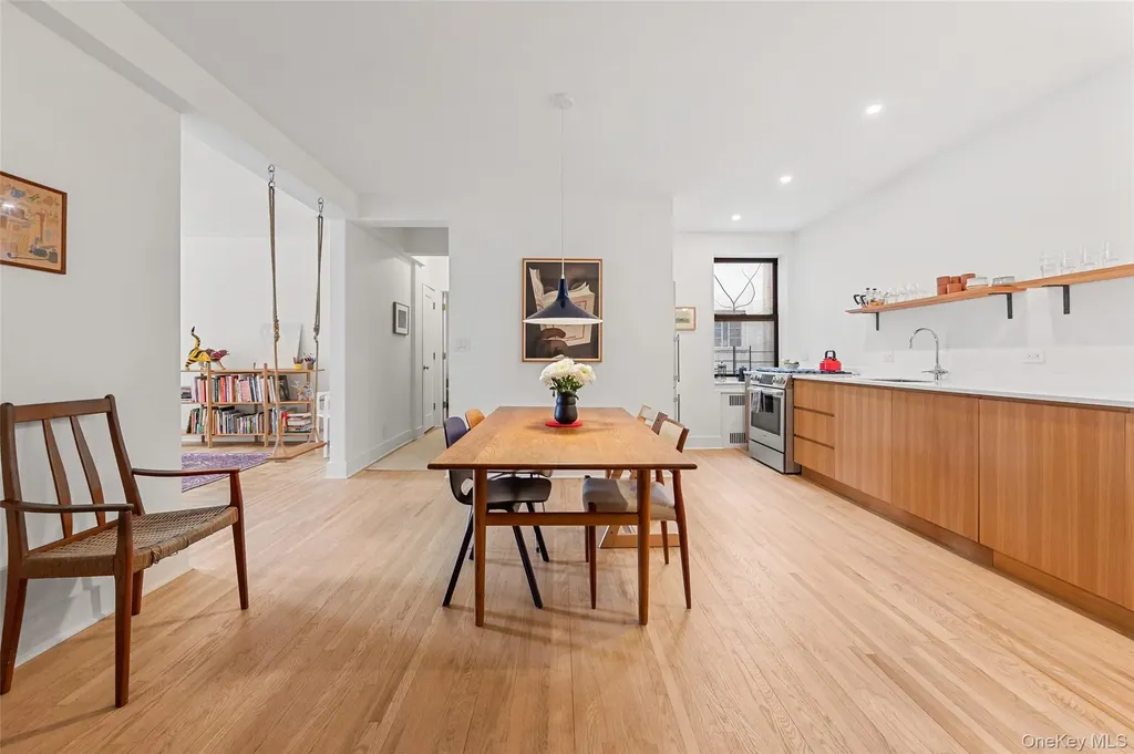 385 Argyle Road Brooklyn NY 11218