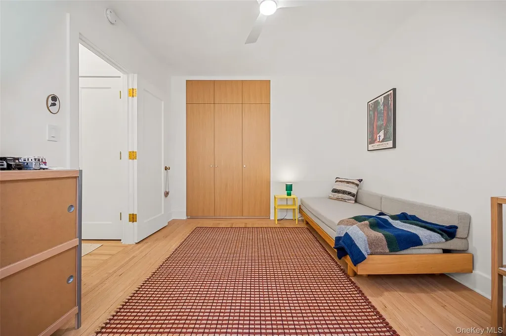 385 Argyle Road Brooklyn NY 11218