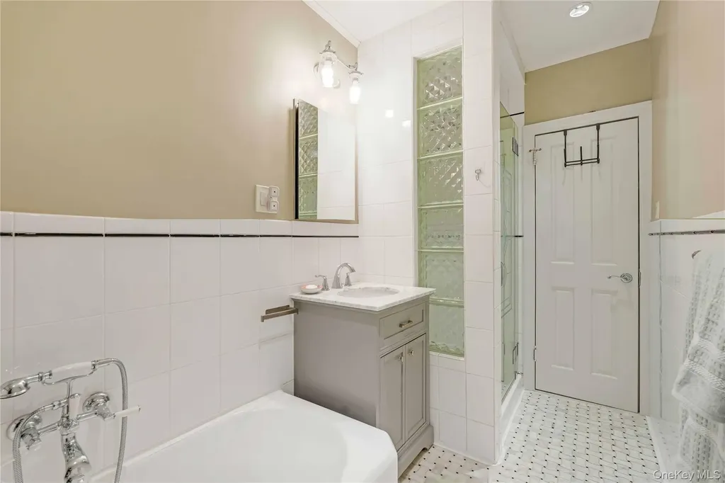 94-11 69th Avenue Forest Hills NY 11375