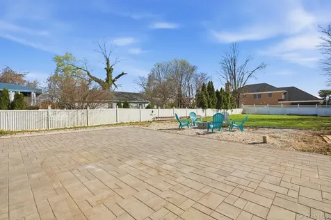 24 Highland Avenue Eastchester NY 10709