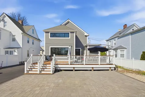 24 Highland Avenue Eastchester NY 10709