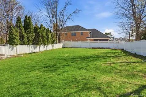 24 Highland Avenue Eastchester NY 10709