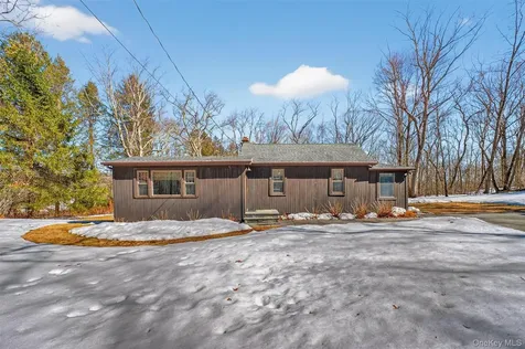 208 Ressique Road Stormville NY 12582