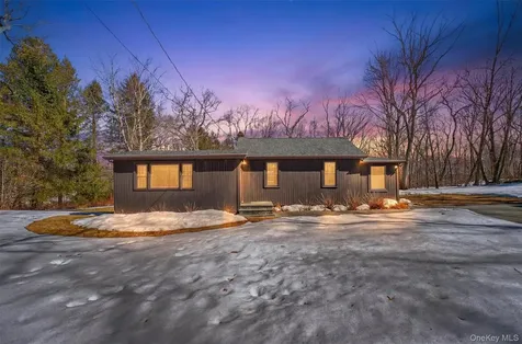208 Ressique Road Stormville NY 12582