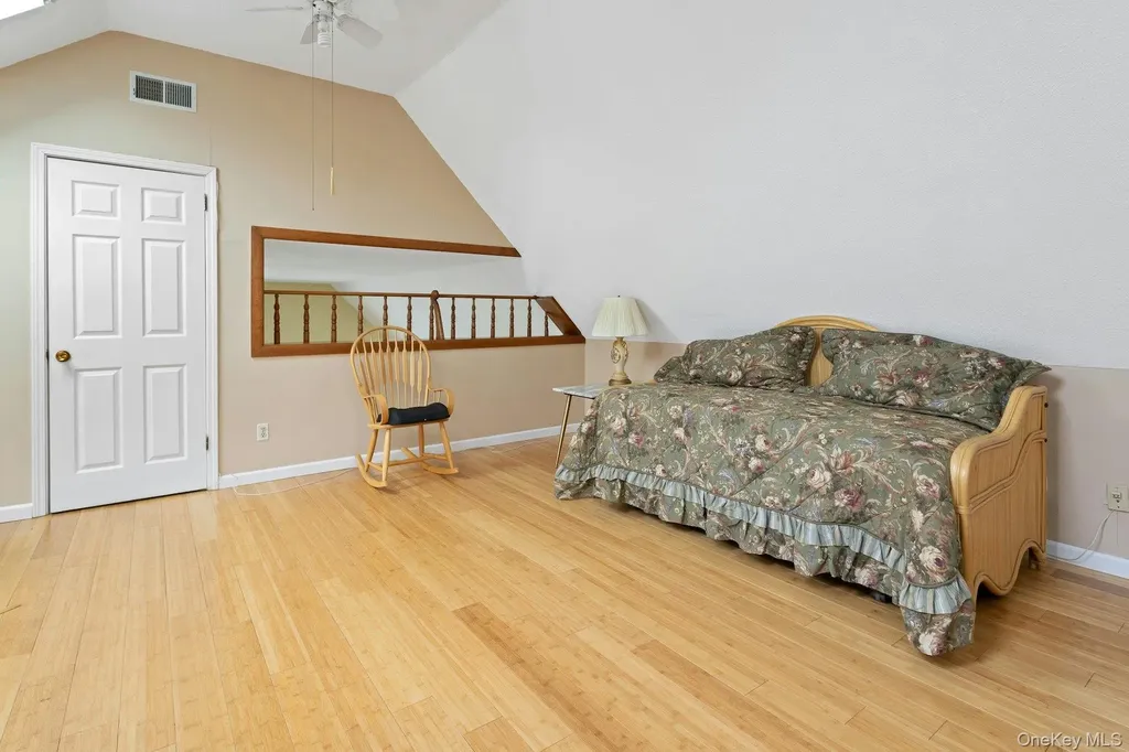 802 Autumn Lane Brewster NY 10509