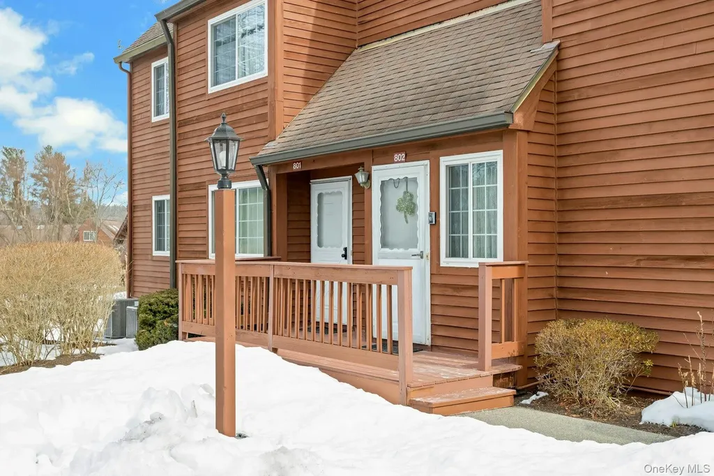 802 Autumn Lane Brewster NY 10509