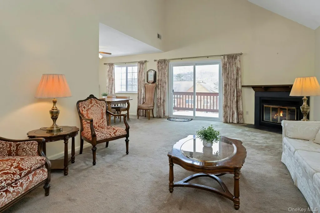 802 Autumn Lane Brewster NY 10509