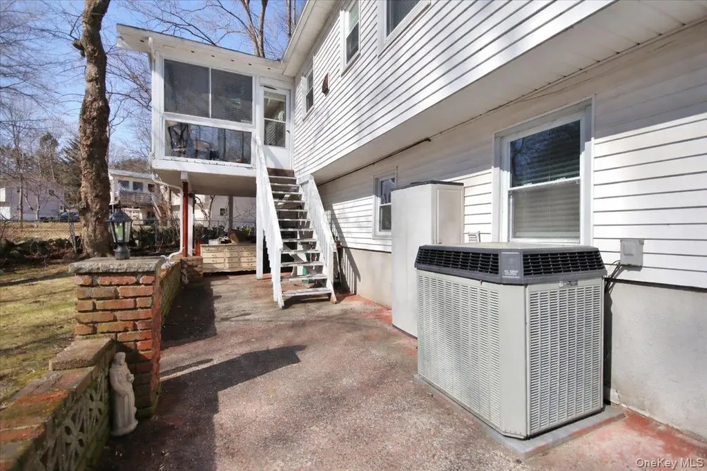 22 Adams Drive Stony Point NY 10980