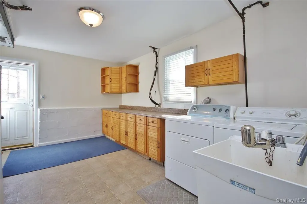 22 Adams Drive Stony Point NY 10980