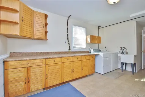 22 Adams Drive Stony Point NY 10980