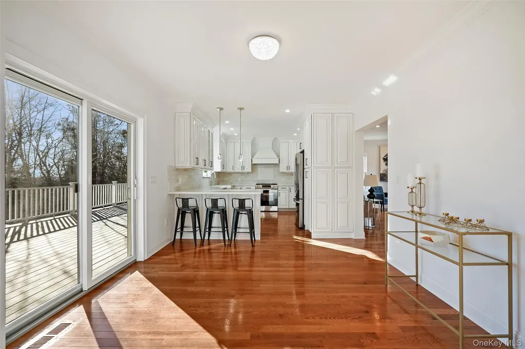 35 Summit Drive Mahopac NY 10541